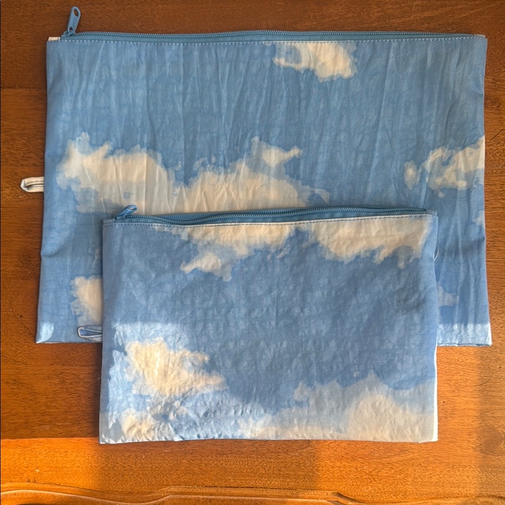 SOLD • BAGGU • Go Pouch • Cloud Print Pouch Set MEDIUM AND LARGE ONLY